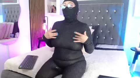 Ana Moon  online show from June 24, 5:03 am