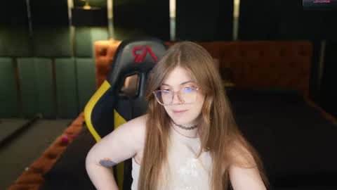 Sweet girls online show from July 18, 11:45 am
