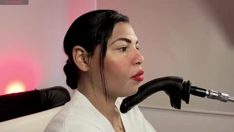Anabel Alice Gandara online show from April 25, 12:29 pm