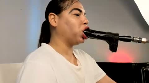 Anabel Alice Gandara online show from August 7, 3:54 pm