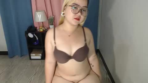 anabelle_pinayx online show from March 8, 8:18 am