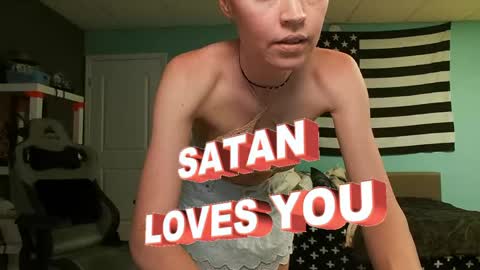 Anabelleleigh online show from April 30, 1:32 am