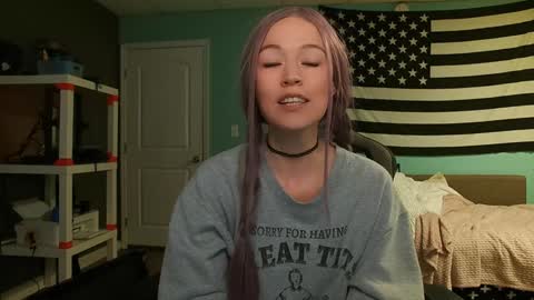 Anabelleleigh online show from December 3, 3:18 am