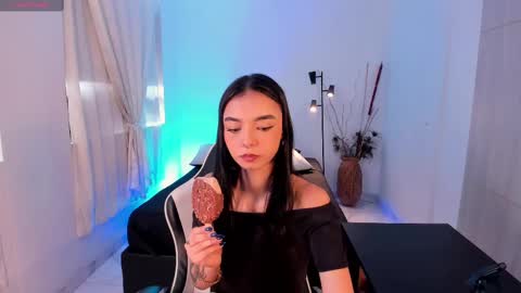 ANABEL WOLF  online show from September 11, 4:52 pm