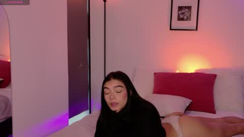 ANABEL WOLF  online show from July 11, 2:42 pm