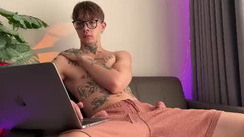 simon online show from August 2, 4:36 am