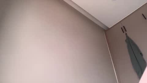 simon online show from February 28, 5:00 am