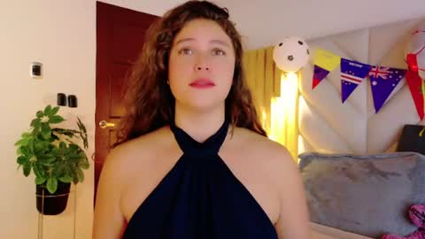 Anaise  online show from July 1, 11:41 am