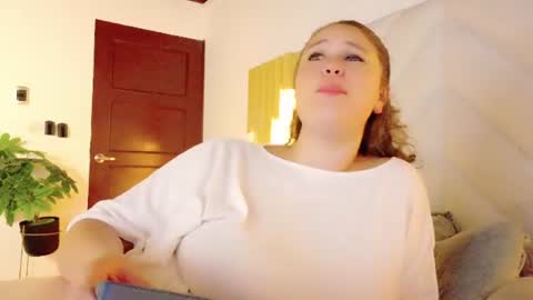 Anaise  online show from July 28, 4:39 pm