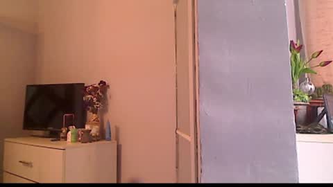 anaiserebel online show from February 13, 7:44 am