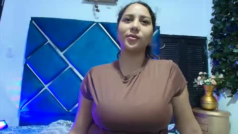 Anais online show from March 17, 12:32 pm