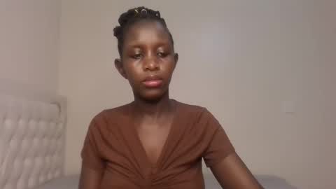 Analeia online show from October 17, 8:35 pm