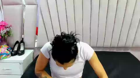 Snapshot of anales_deep_69 chatting on February 15, 2:47 am AbbyAndAntonela online show from February 15, 2:47 am