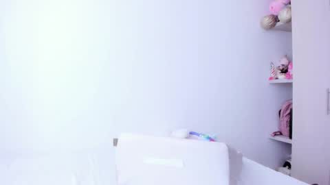 Snapshot of analia_collins chatting on September 24, 2:46 pm Ana online show from September 24, 2:46 pm
