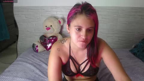 analiz_ online show from April 29, 7:29 pm