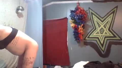 kinkylilanalslut online show from February 8, 8:42 am