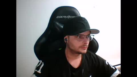 anarchyy1994 online show from March 15, 9:24 am