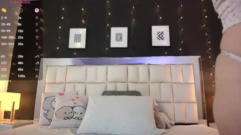 Snapshot of anastasia_windel chatting on September 21, 10:14 pm Anastasia online show from September 21, 10:14 pm