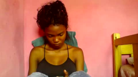 andohh237973 online show from March 10, 11:47 am