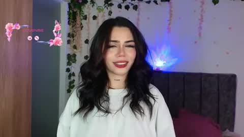 Andra de la Rosse online show from June 11, 2:53 am