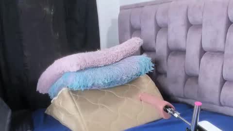 Andrea bigtits69 online show from September 29, 3:55 pm