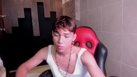       online show from May 16, 7:12 pm