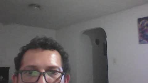 andresfloga online show from June 12, 4:22 am