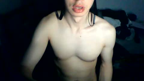 andresse_lat online show from June 16, 6:06 am