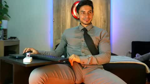 Andrew online show from March 11, 6:38 am