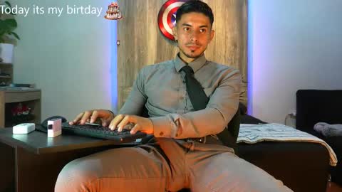 Andrew online show from February 24, 7:33 am