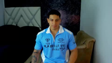 andrew_jhones online show from November 20, 7:29 am