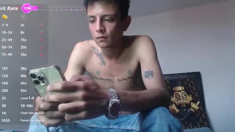 Snapshot of andrewcooper1 chatting on October 23, 5:03 pm andrew online show from October 23, 5:03 pm