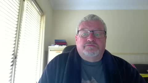 andrewj_au1964 online show from January 10, 10:37 pm