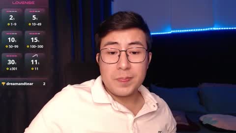 andrewmhilton_ online show from March 12, 5:22 am