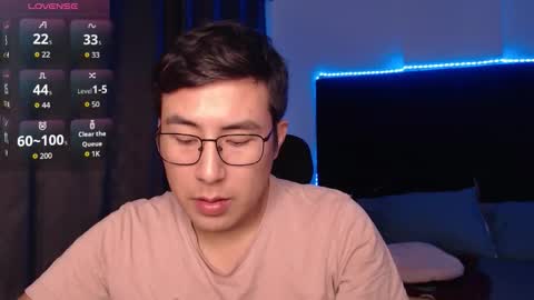 andrewmhilton_ online show from March 15, 7:13 am