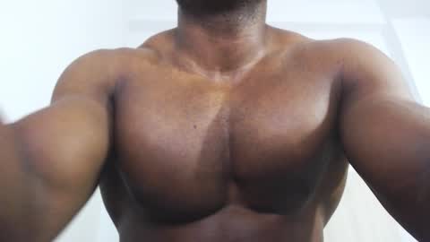 Andrew Oconnor online show from February 3, 1:15 pm