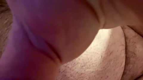 Snapshot of andrewursa_ chatting on December 31, 10:01 pm andrewursa_ online show from December 31, 10:01 pm