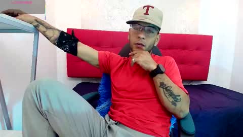   online show from November 1, 11:26 pm