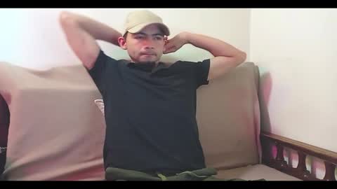 andy_magic_ online show from November 8, 3:42 am