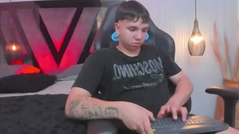 ANDY online show from August 3, 9:04 am