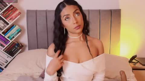andy_saenz13 online show from May 7, 7:09 pm
