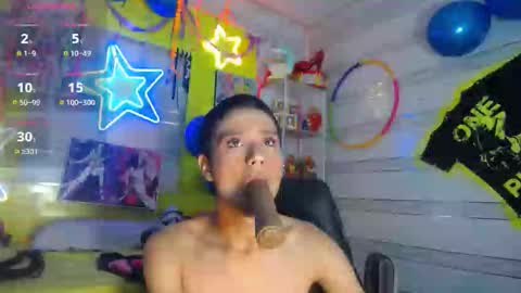 andy online show from March 17, 9:53 pm