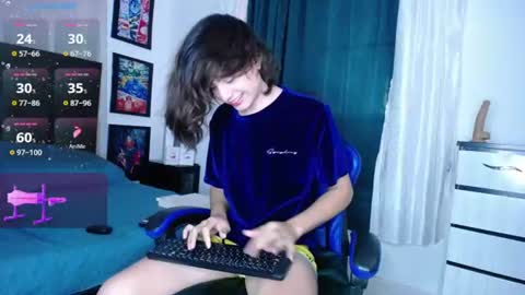 andy online show from August 8, 11:04 pm
