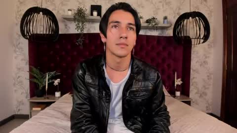 Andy Joy  online show from April 26, 1:42 pm