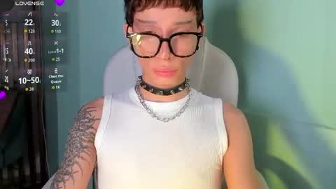 Andy online show from June 17, 10:15 pm