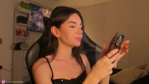      online show from November 15, 5:42 am