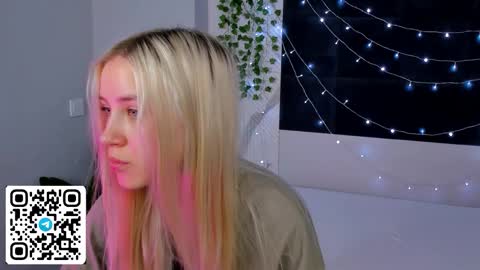 Anelly online show from March 16, 9:57 am