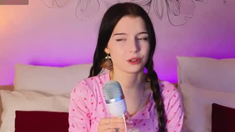  Rose  18  New here  online show from April 28, 4:55 pm