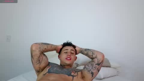 angel_boy01 online show from July 17, 2:02 am