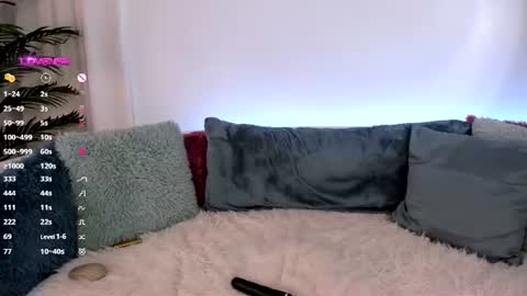 Claire - be back soon online show from June 16, 9:52 pm